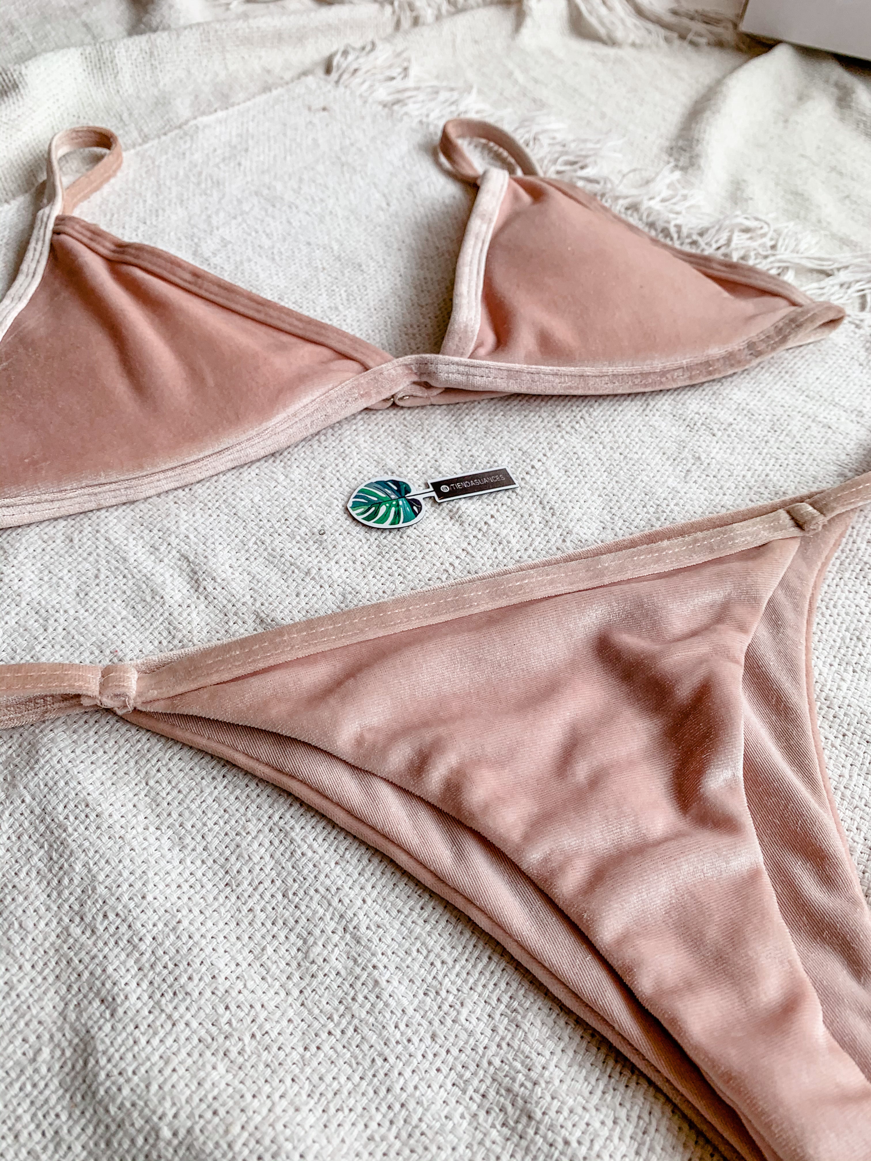 VELVET PINK